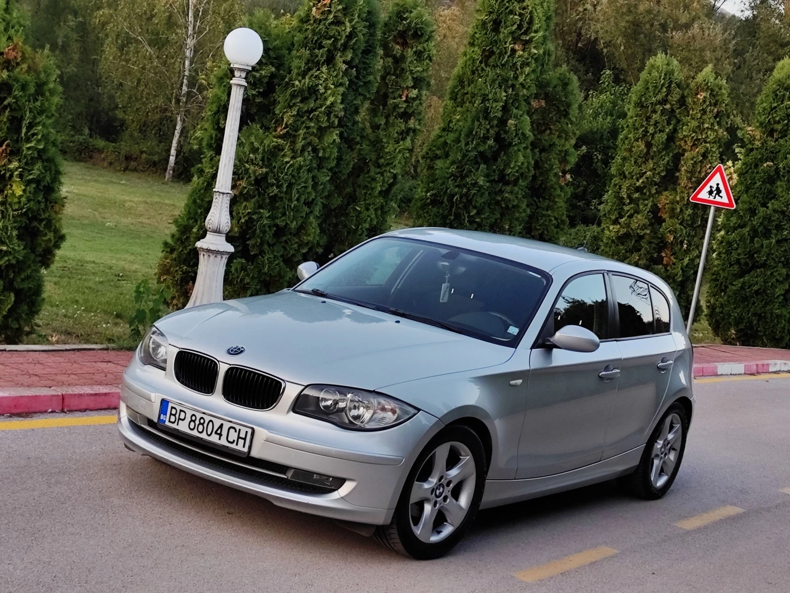 BMW 118 2.0D(143)* FACELIFT* 6-СКОРОСТИ* НОВ ВНОС*  - изображение 2