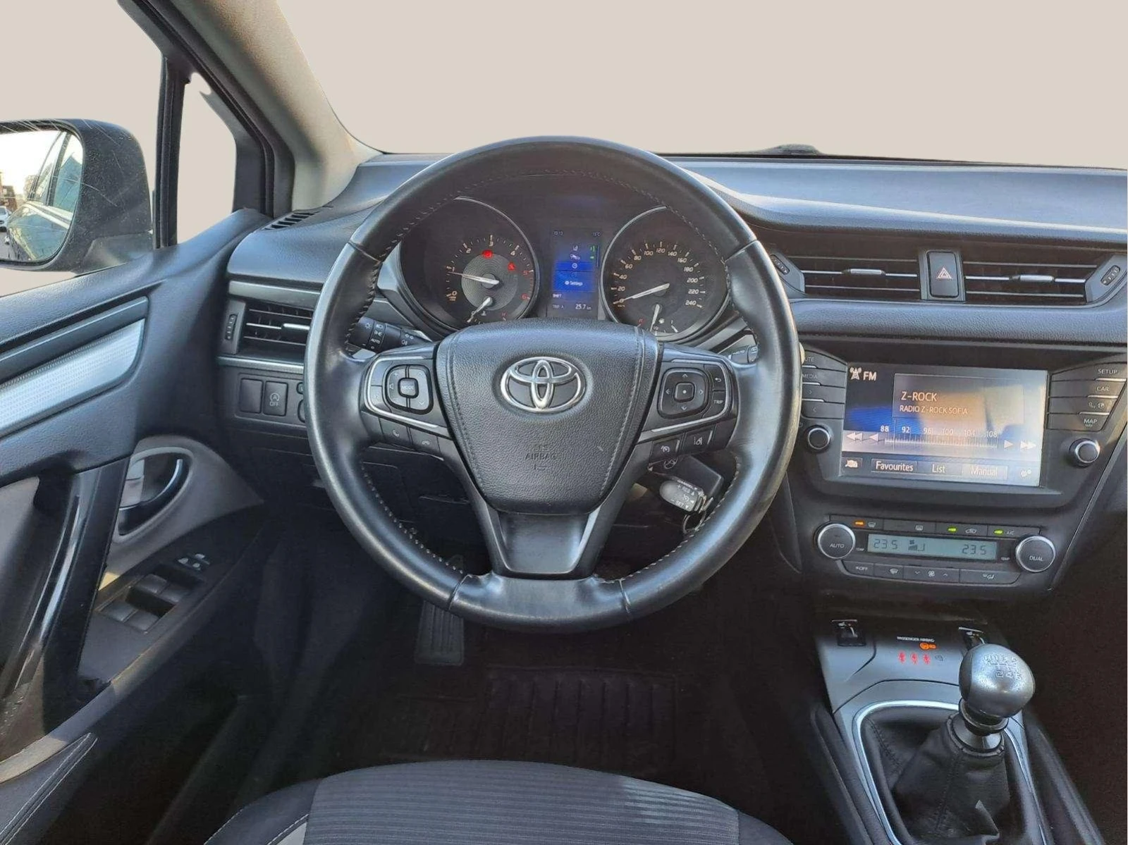 Toyota Avensis 2.0 D4D - изображение 10