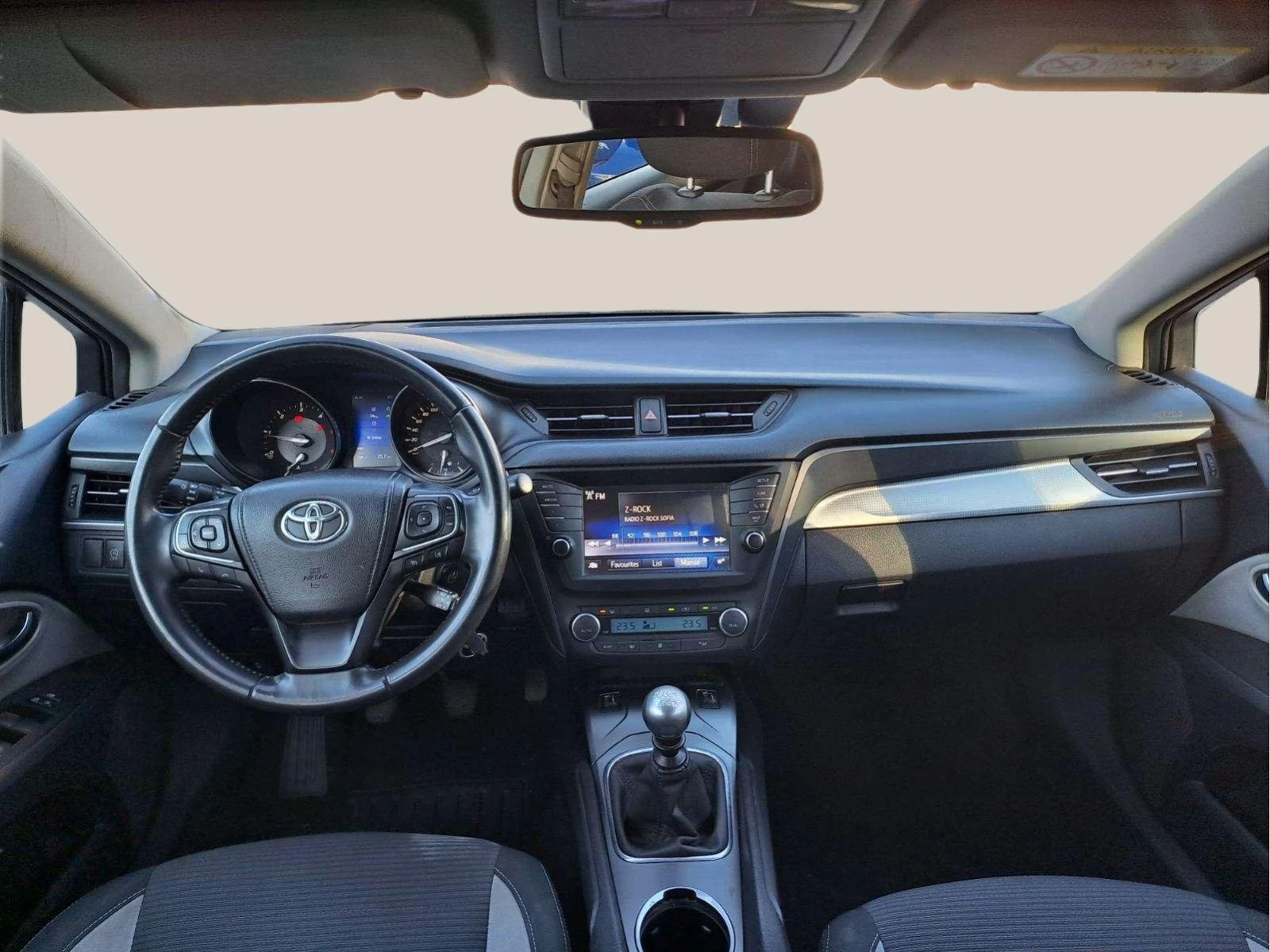 Toyota Avensis 2.0 D4D - изображение 9