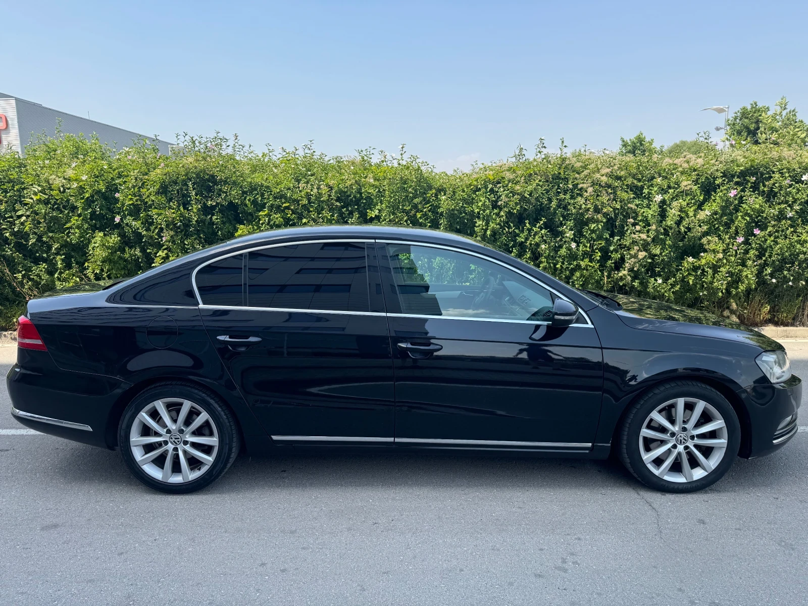 VW Passat 2.0 TDI 170коня 4x4 DSG ПЪРВИ СОБСТВЕНИК - изображение 3