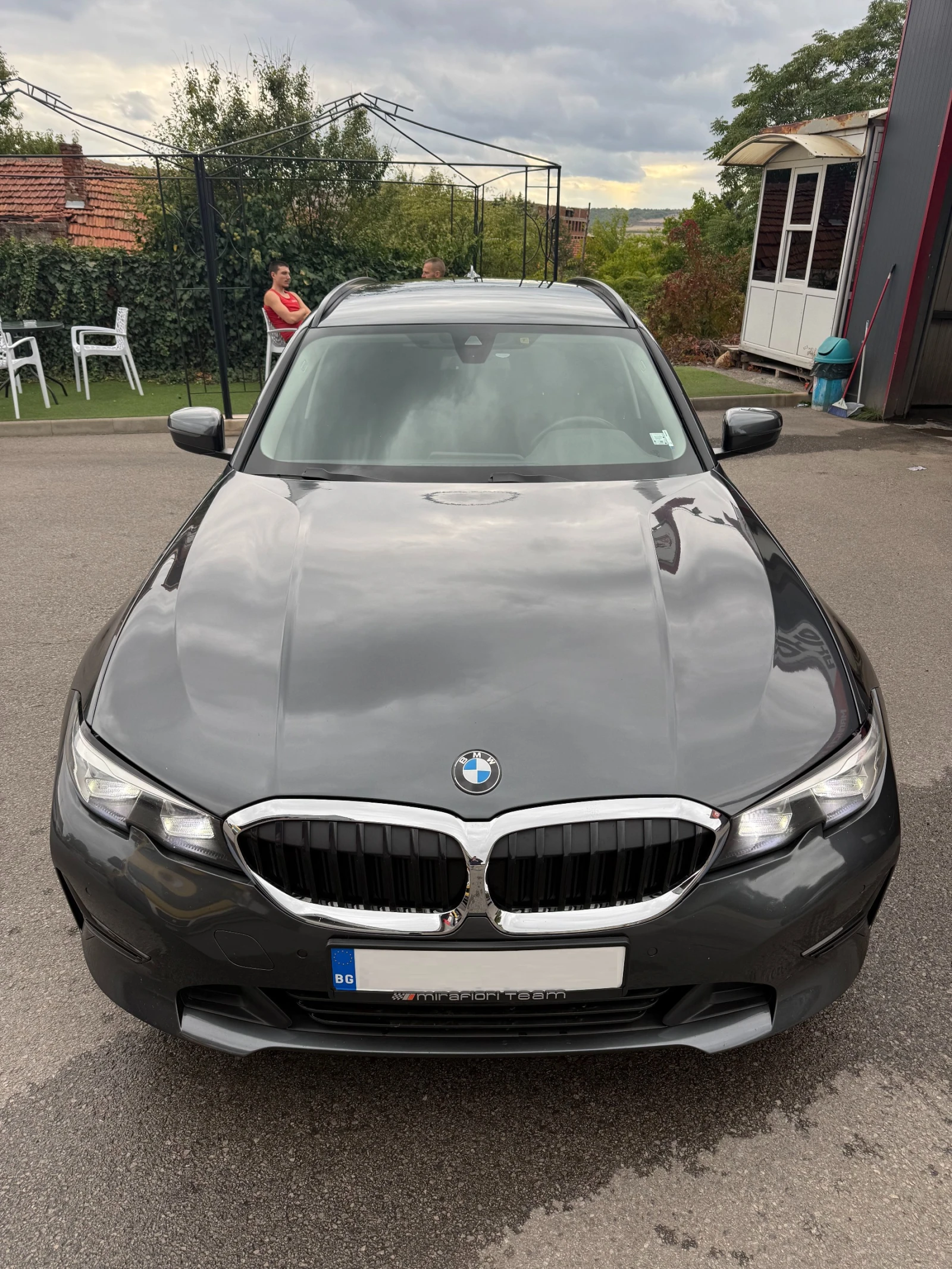BMW 318 318i - изображение 3