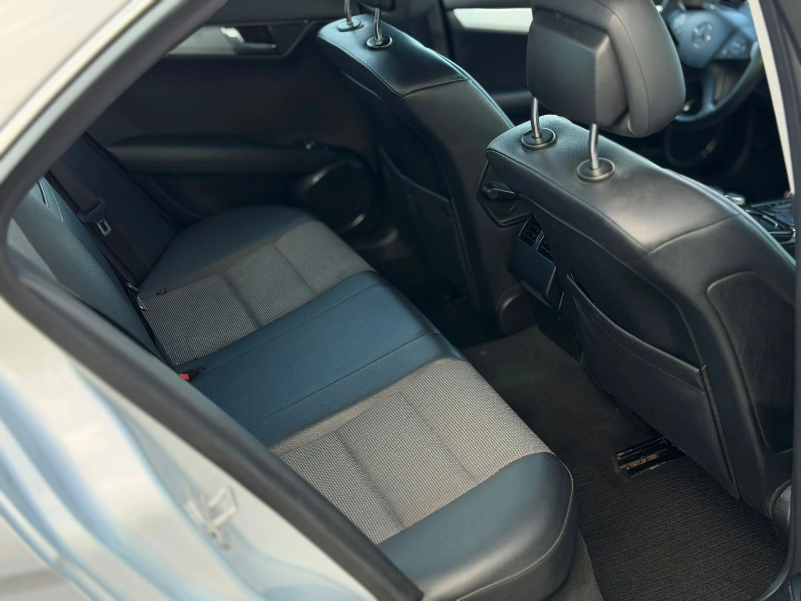 Mercedes-Benz C 220 2.2 CDI  | Mobile.bg   14