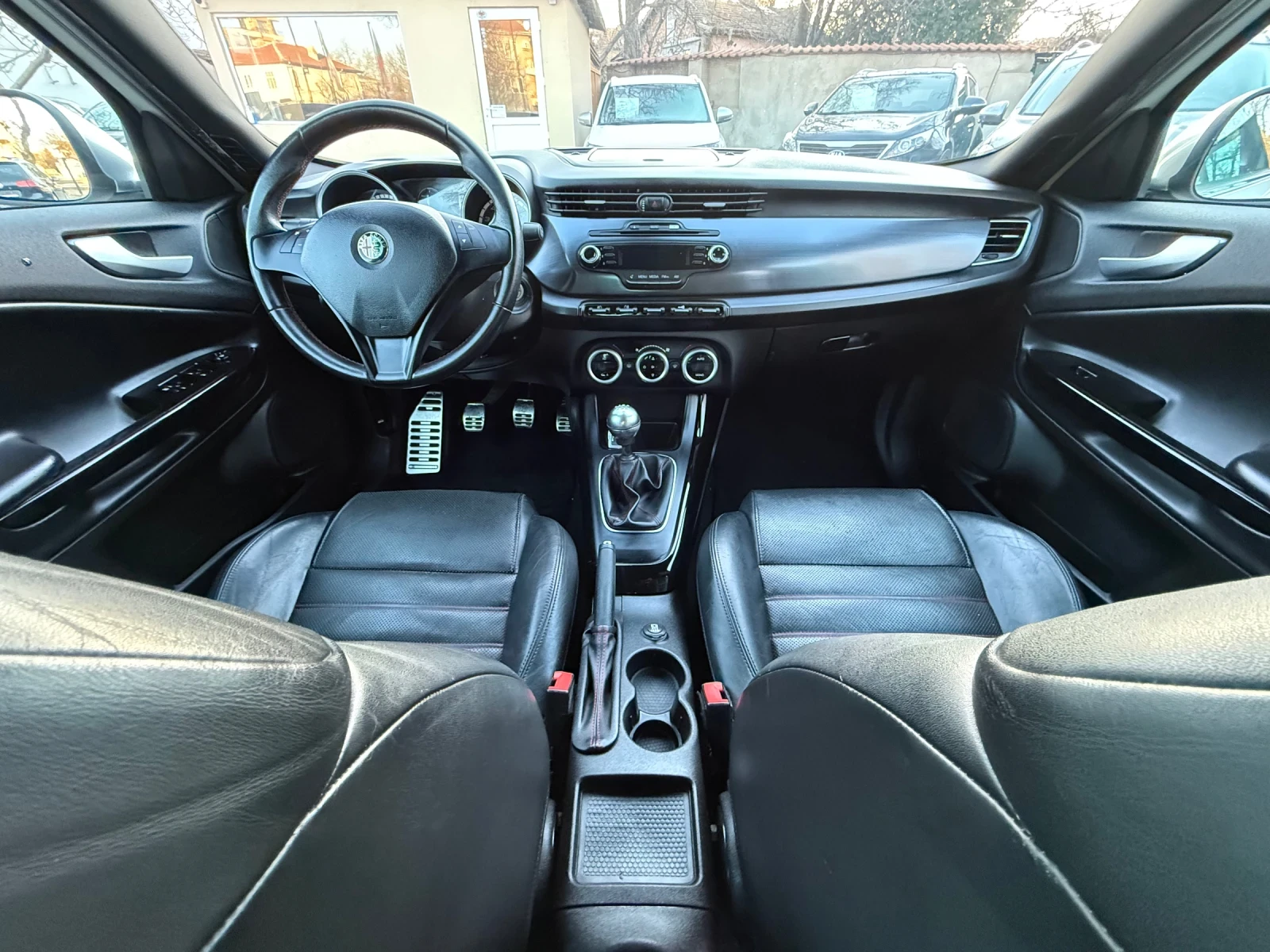 Alfa Romeo Giulietta 1750TBi Quadrifoglio Verde 235k.c.  | Mobile.bg � ����������� 11