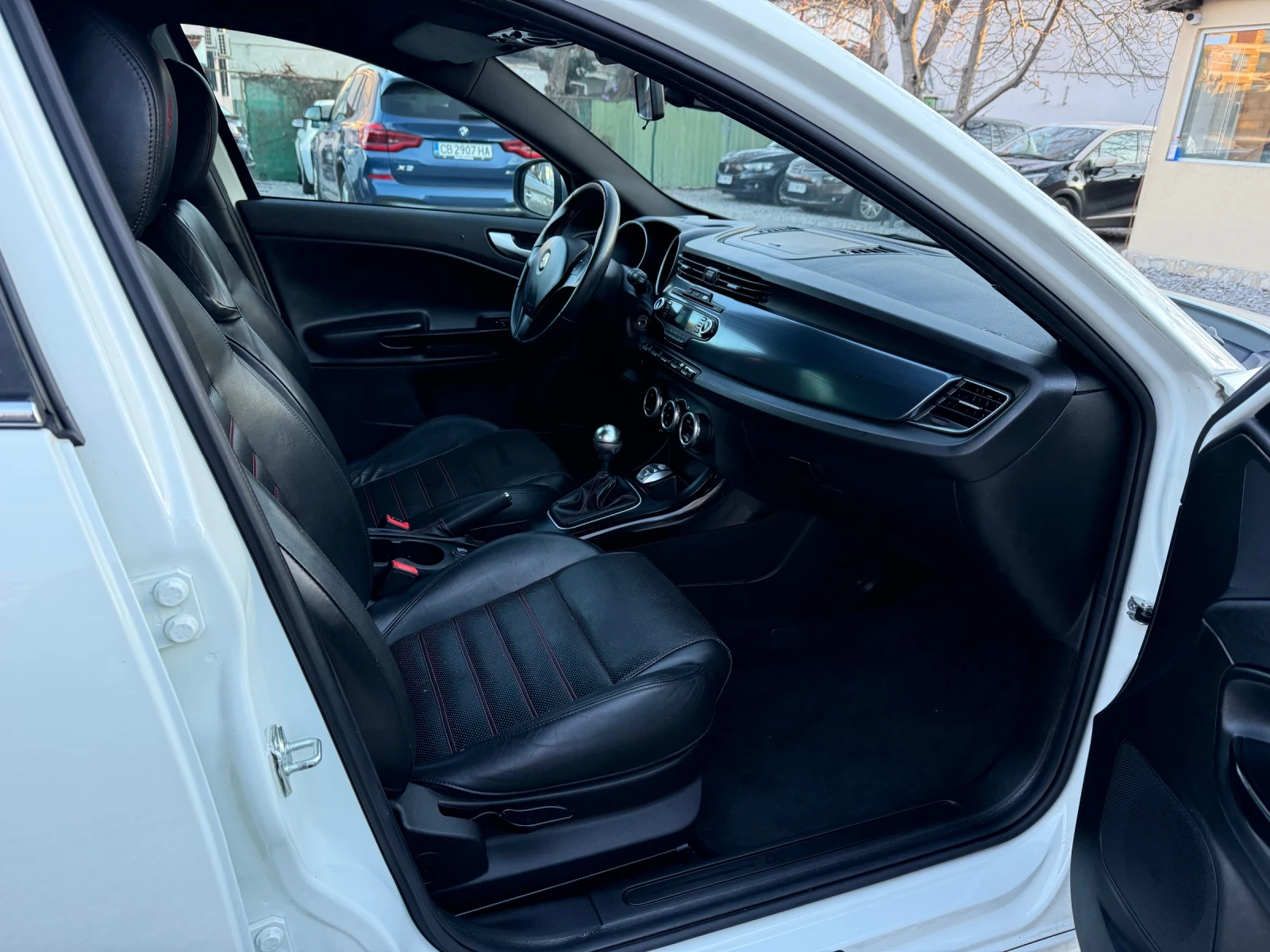 Alfa Romeo Giulietta 1750TBi Quadrifoglio Verde 235k.c.  | Mobile.bg � ����������� 13