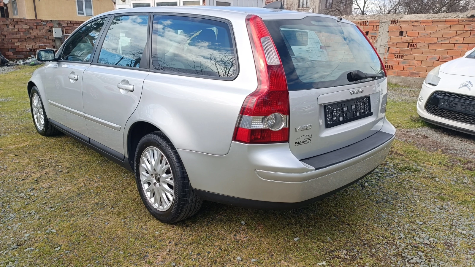 Volvo V50 2.0 d - изображение 5