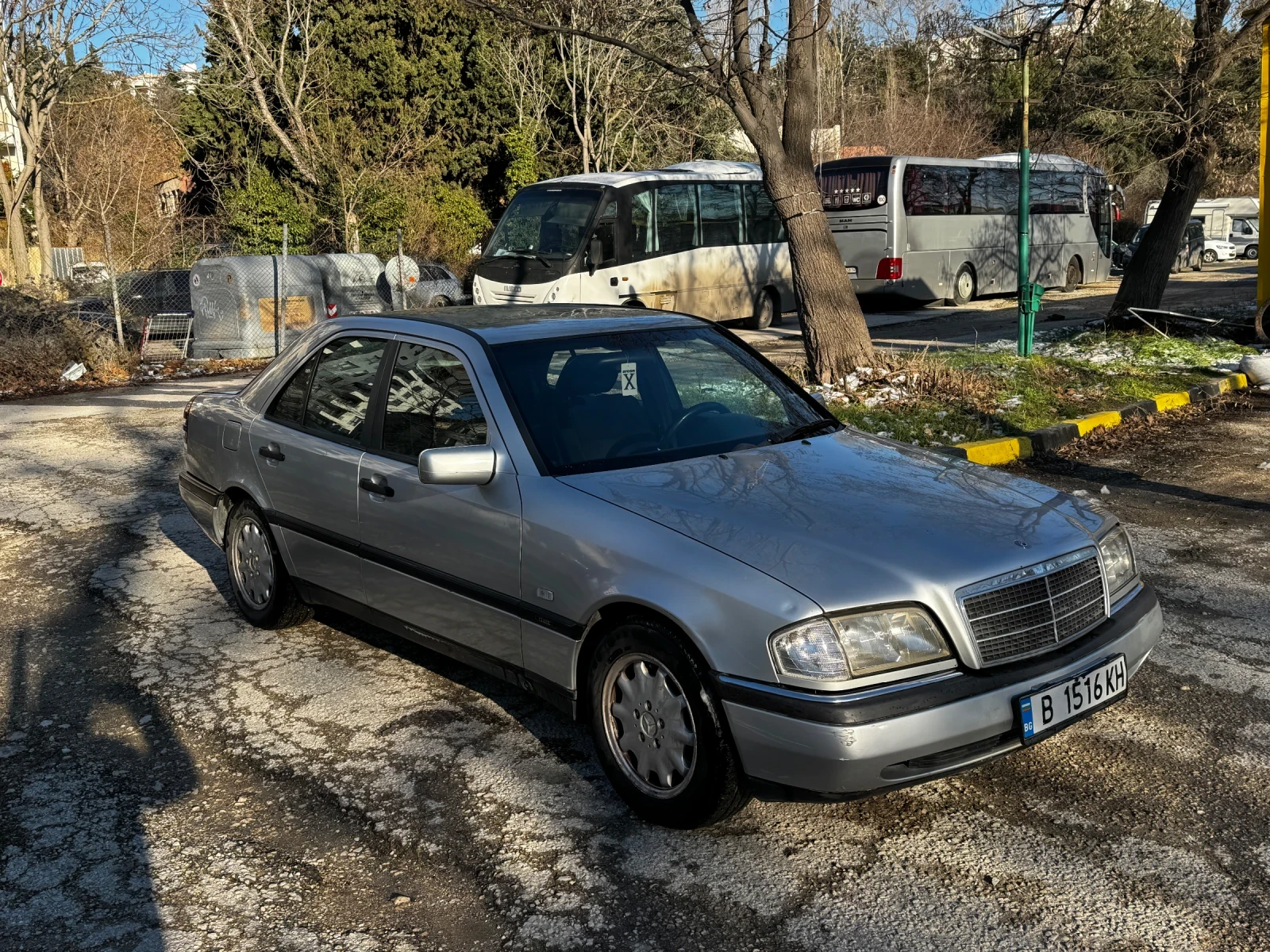 Mercedes-Benz C 250 Classic, снимка 3 - Автомобили и джипове - 53754341