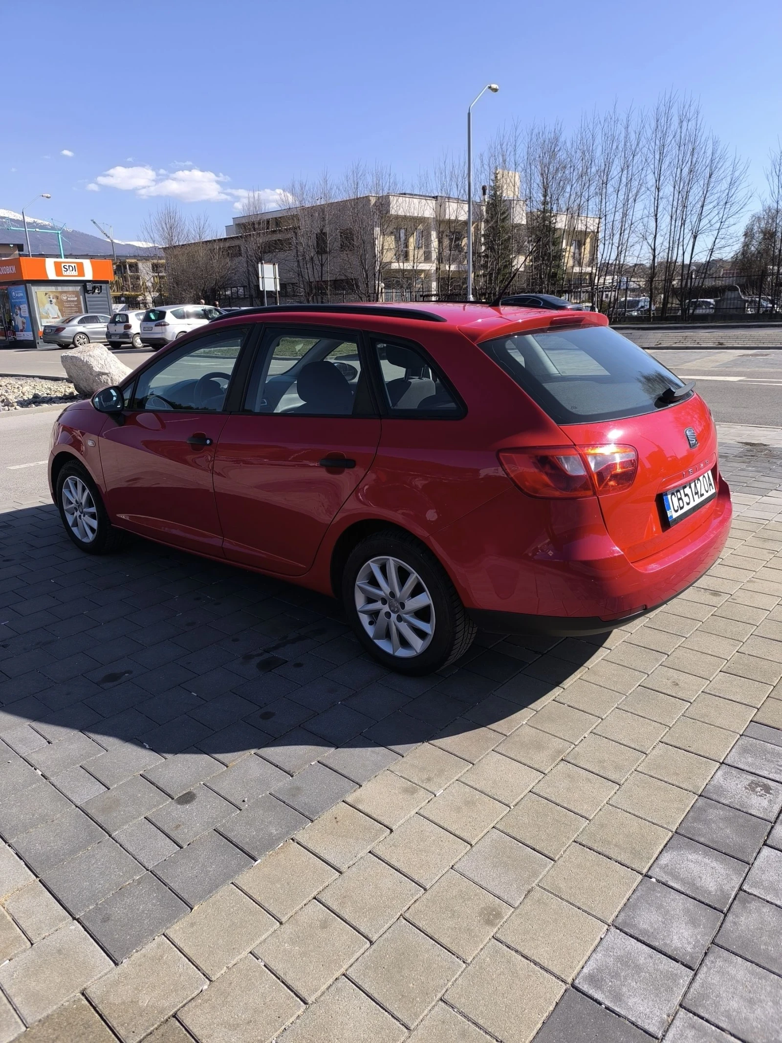 Seat Ibiza 1.2TDI, снимка 4 - Автомобили и джипове - 53799193