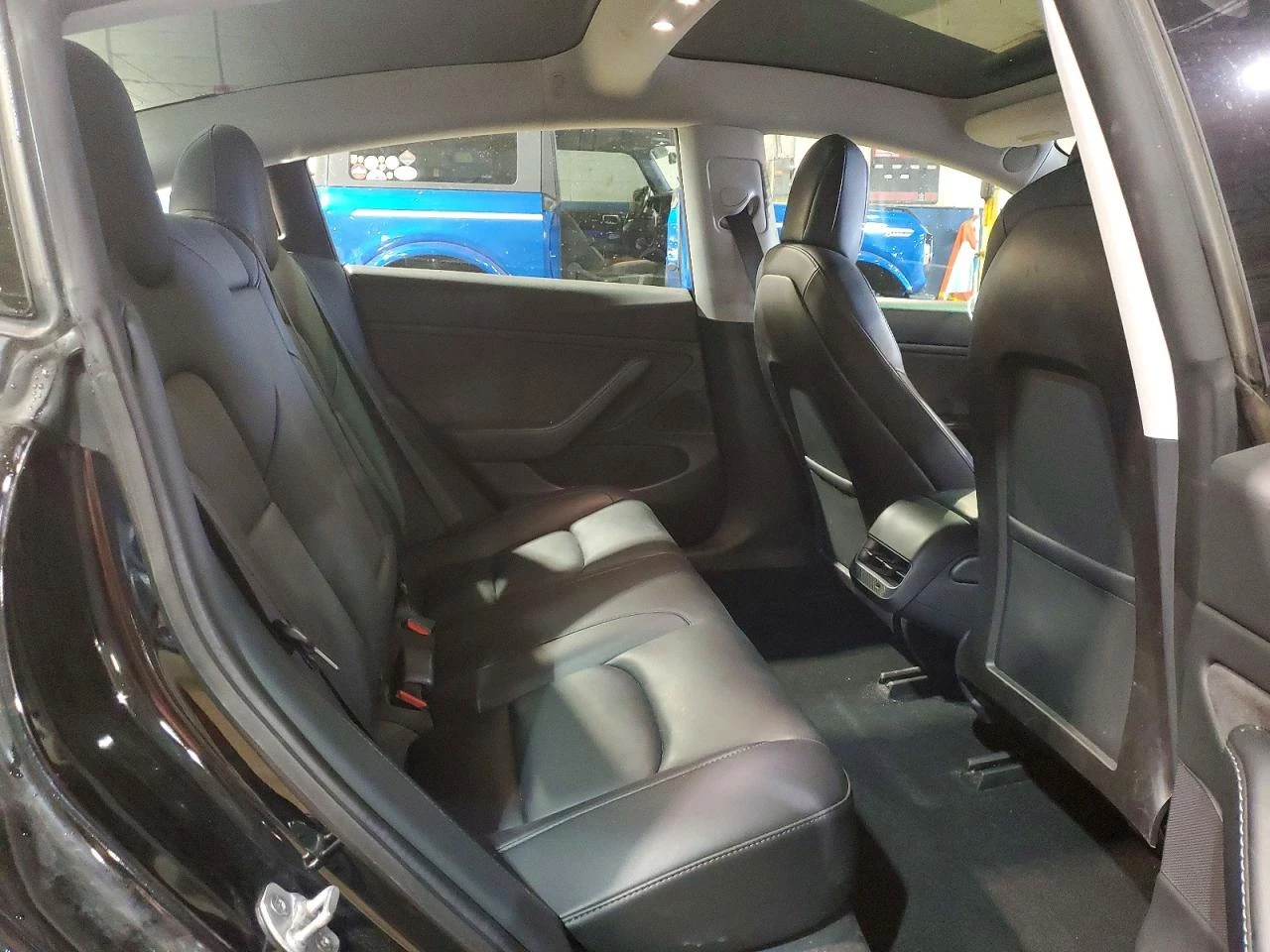 Tesla Model 3, снимка 11 - Автомобили и джипове - 54419059