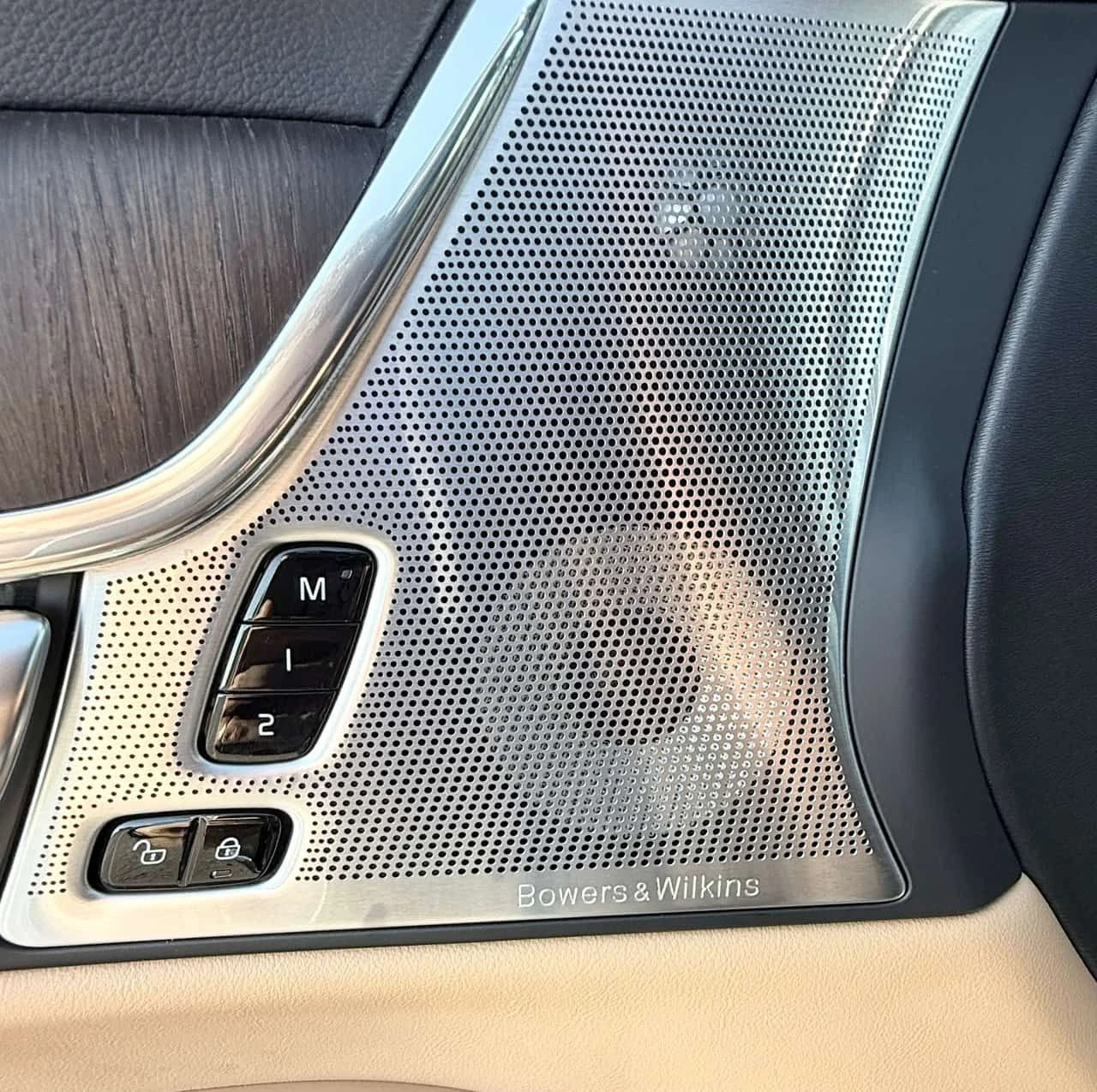 Volvo S90 Inscription| BOWERS&WILKINS| 360| ПАНОРАМА| CARFAX, снимка 11 - Автомобили и джипове - 54744861