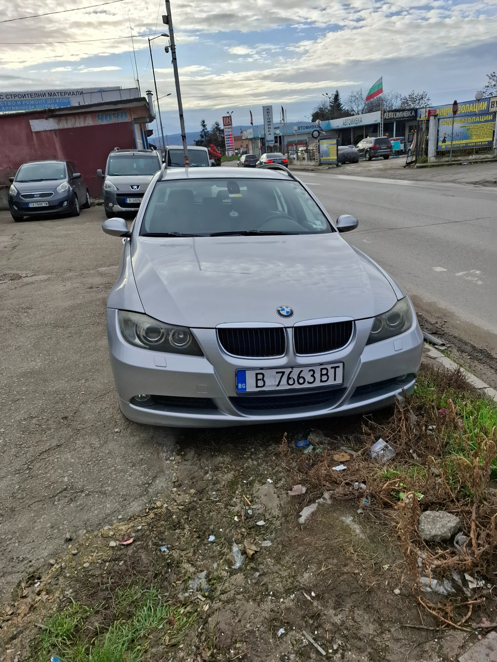 BMW 320, снимка 2 - Автомобили и джипове - 54985258