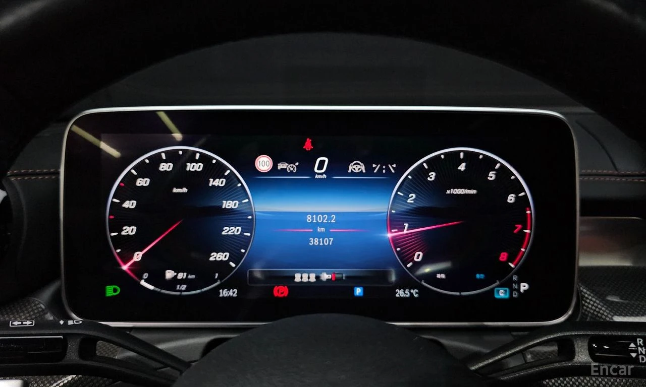 Mercedes-Benz C 300 4MATIC* AMG* BURMESTER* CARBON* HEAD UP* 360 CAM, снимка 14 - Автомобили и джипове - 55084657