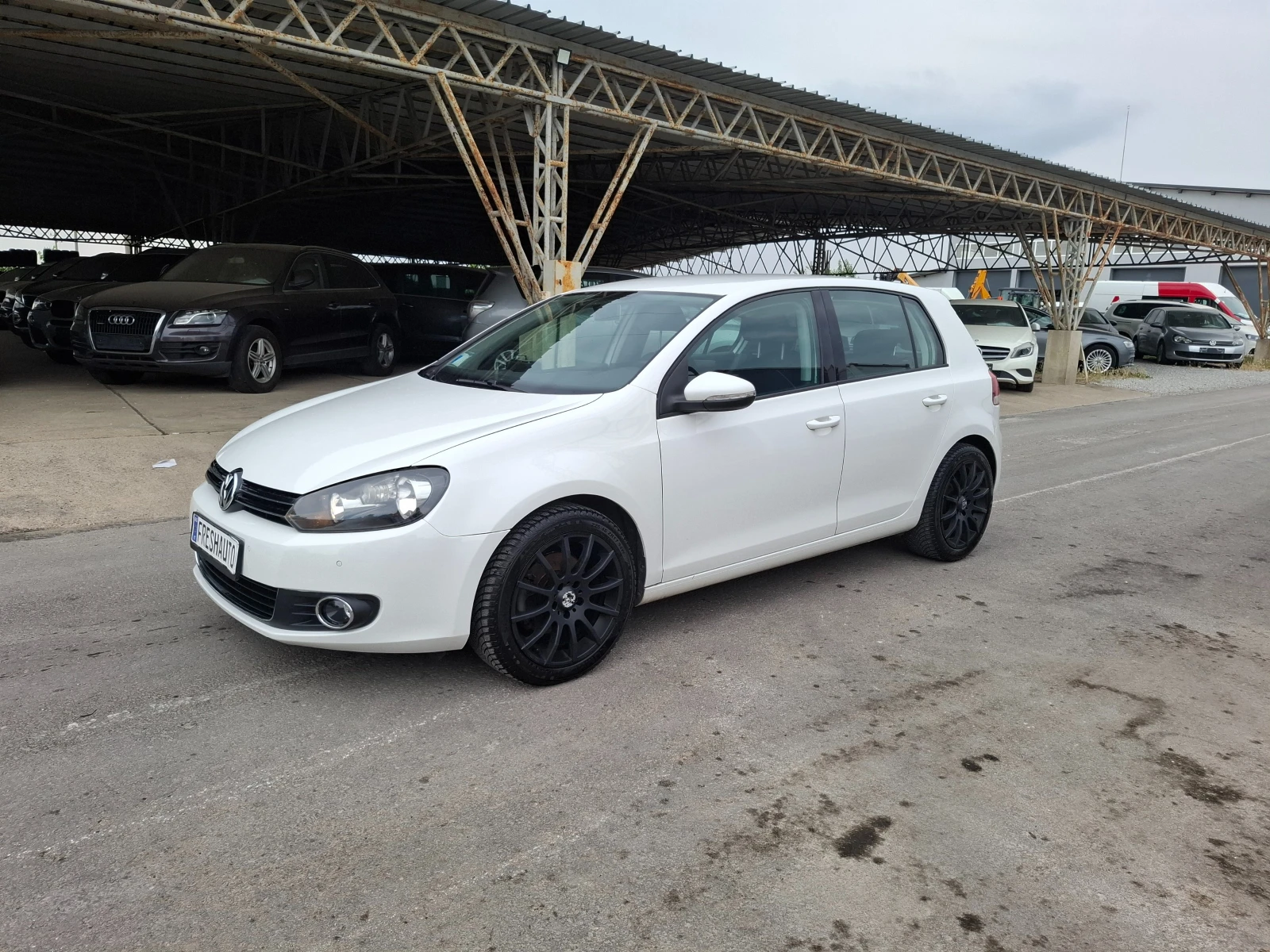 VW Golf 2.0tdi DSG, снимка 3 - Автомобили и джипове - 55146636