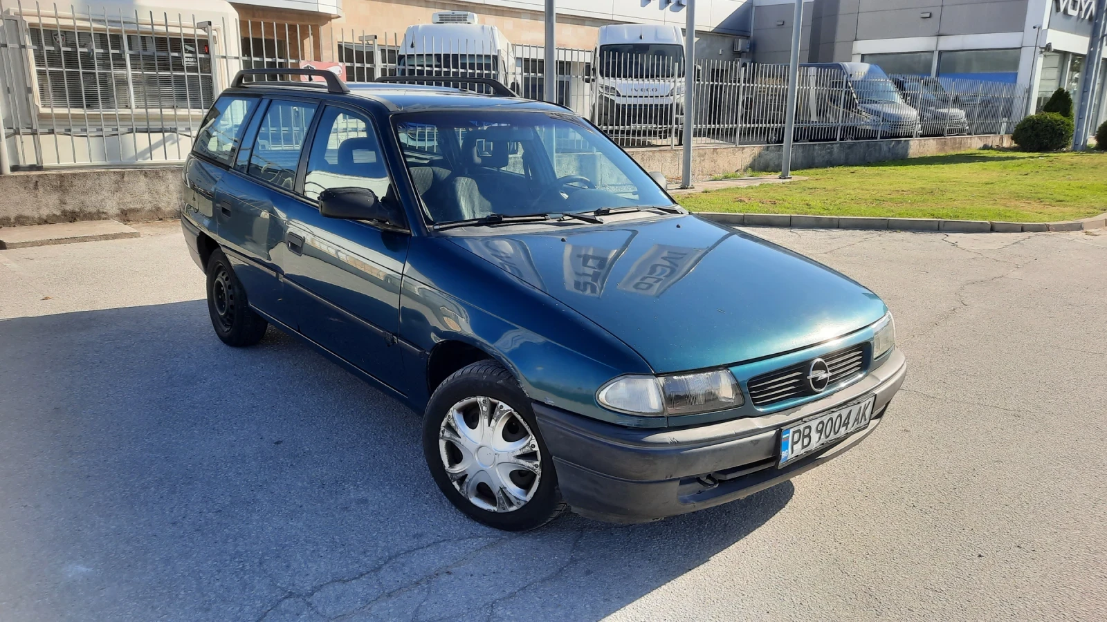 Opel Astra 1, 7 D, снимка 8 - Автомобили и джипове - 55252713