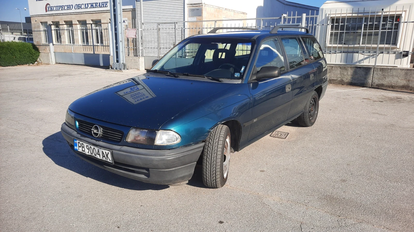 Opel Astra 1, 7 D, снимка 9 - Автомобили и джипове - 55252713