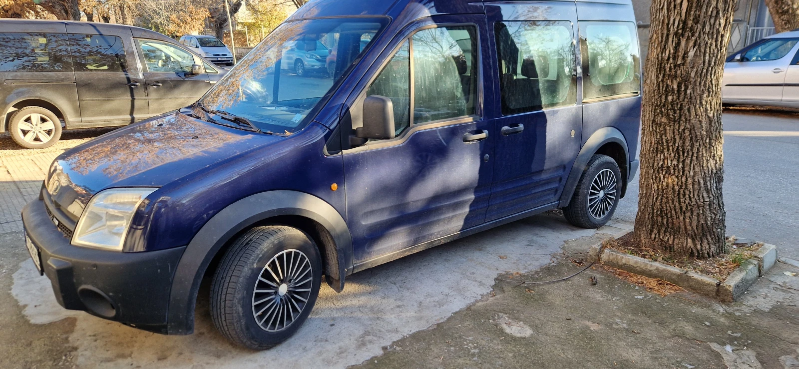 Ford Tourneo Connect, снимка 5 - Автомобили и джипове - 55583813