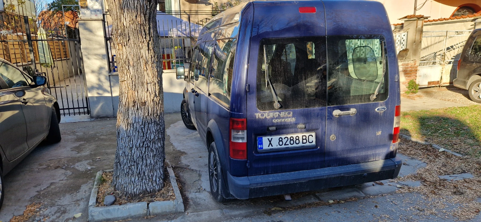 Ford Tourneo Connect, снимка 9 - Автомобили и джипове - 55583813