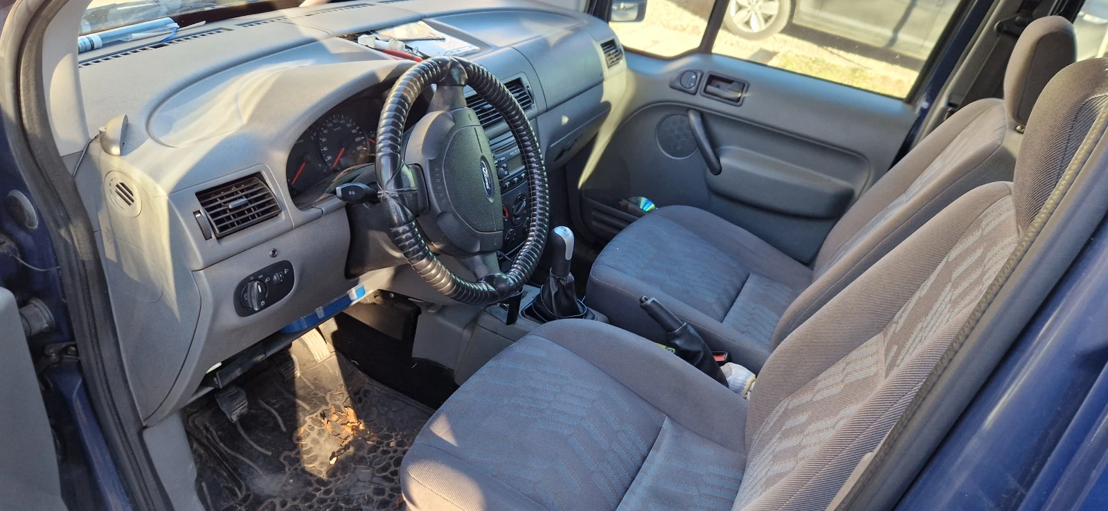 Ford Tourneo Connect, снимка 6 - Автомобили и джипове - 55583813