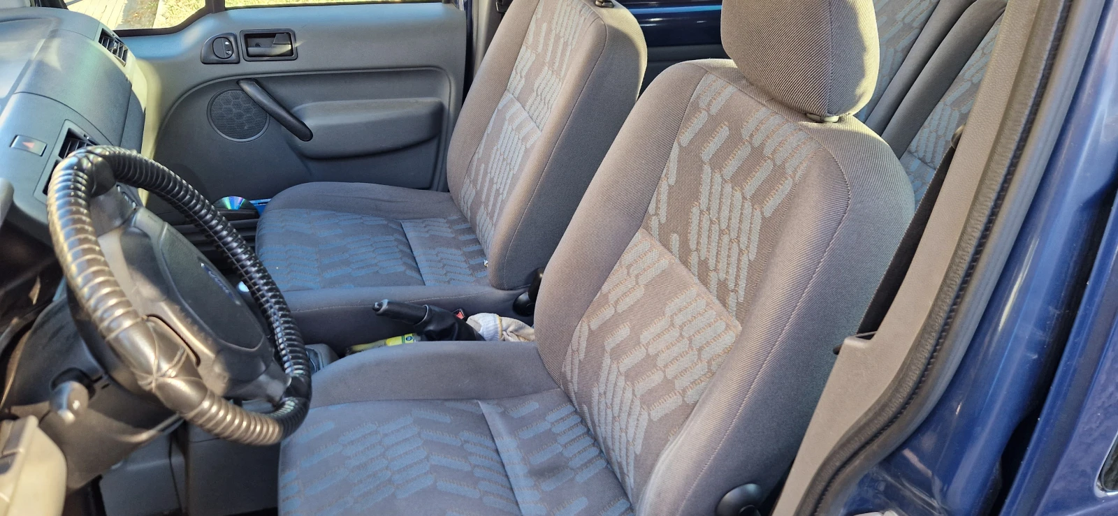 Ford Tourneo Connect, снимка 7 - Автомобили и джипове - 55583813