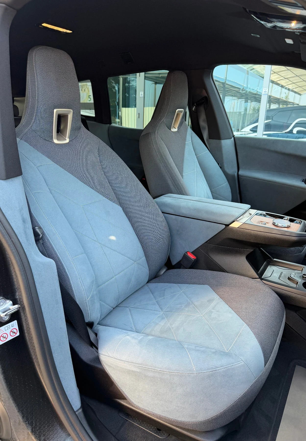 BMW iX 40Xdrive/M-Sport/H&K/360 | Mobile.bg � ����������� 14