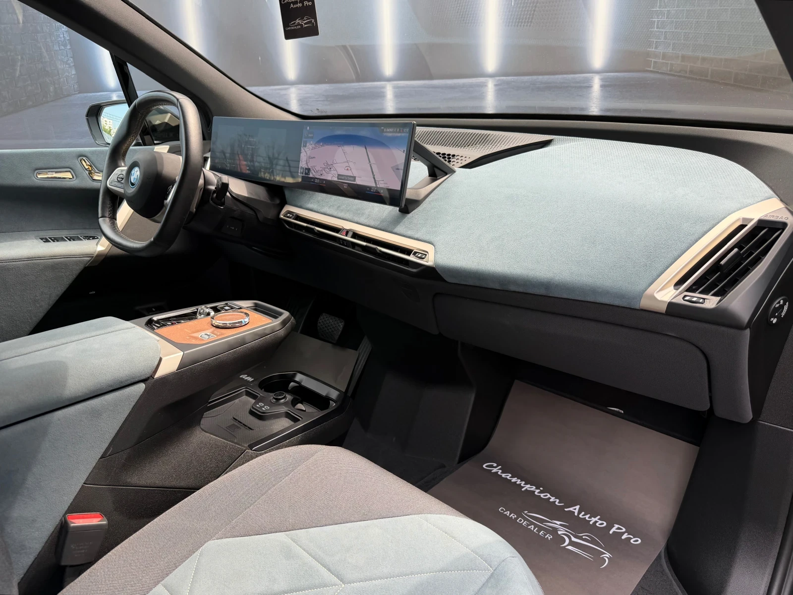 BMW iX 40Xdrive/M-Sport/H&K/360 | Mobile.bg � ����������� 13