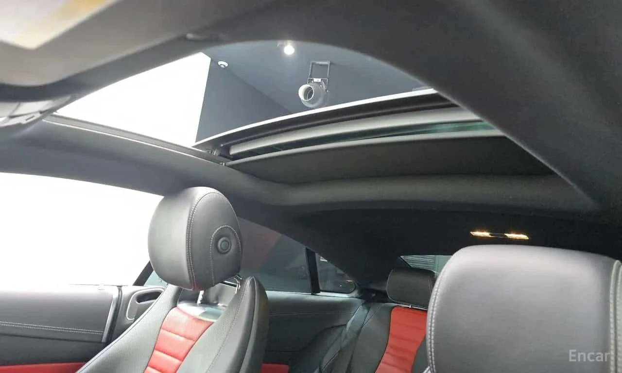 Mercedes-Benz E 400 E400 4MATIC Coupe, снимка 16 - Автомобили и джипове - 55833077
