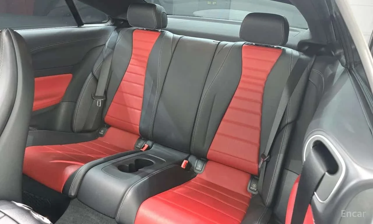 Mercedes-Benz E 400 E400 4MATIC Coupe, снимка 11 - Автомобили и джипове - 55833077