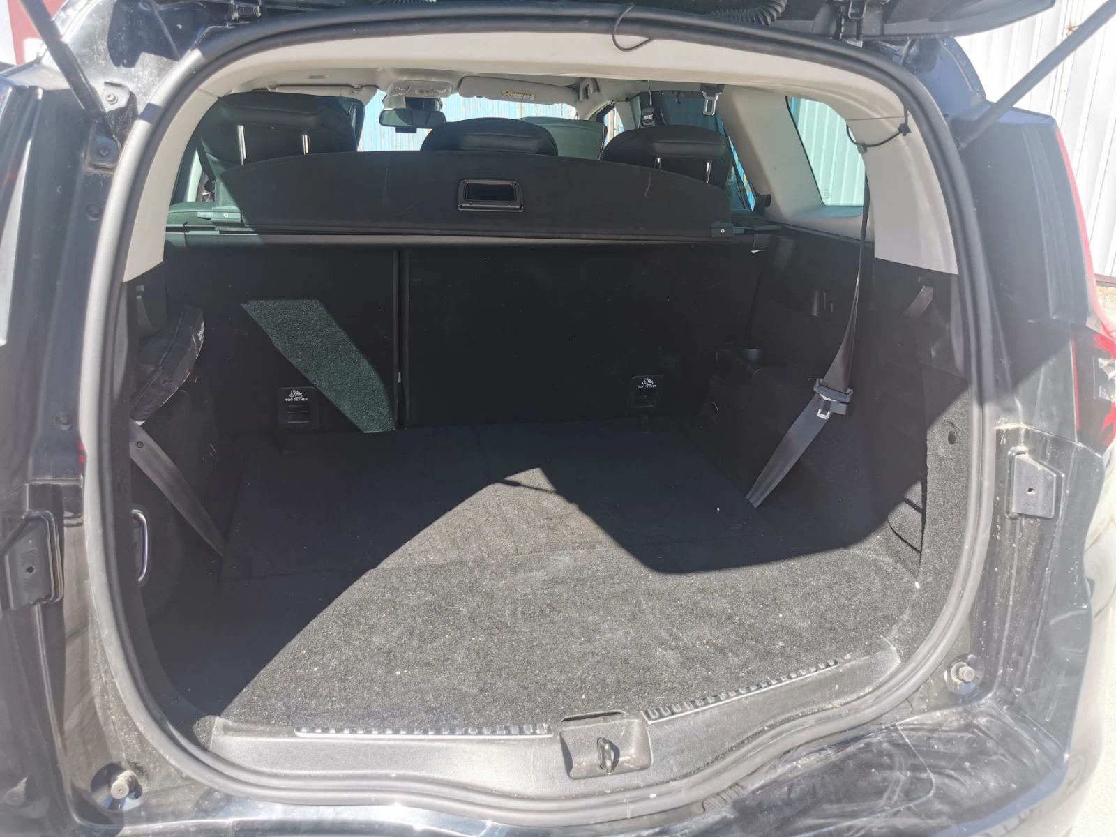 Renault Grand scenic Initiale Paris TCe 160, снимка 4 - Автомобили и джипове - 56348995