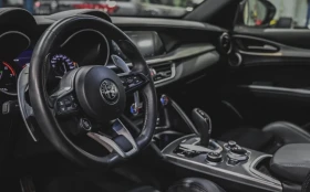 Alfa Romeo Stelvio VELOCE / 2.0T / 2022 / 32166KM / CARFAX /, снимка 7