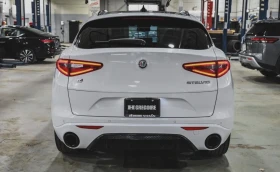 Alfa Romeo Stelvio VELOCE / 2.0T / 2022 / 32166KM / CARFAX /, снимка 5