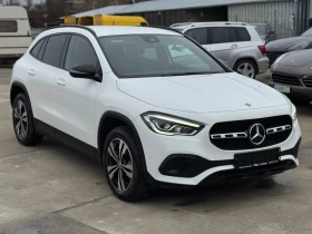 Mercedes-Benz GLA 200 FULL LED / DISTRONIC / КАМЕРА / SHADOW LINE, снимка 3