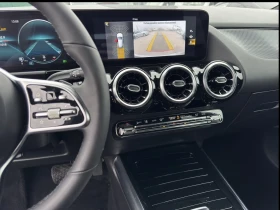 Mercedes-Benz GLA 200 FULL LED / DISTRONIC / КАМЕРА / SHADOW LINE, снимка 16