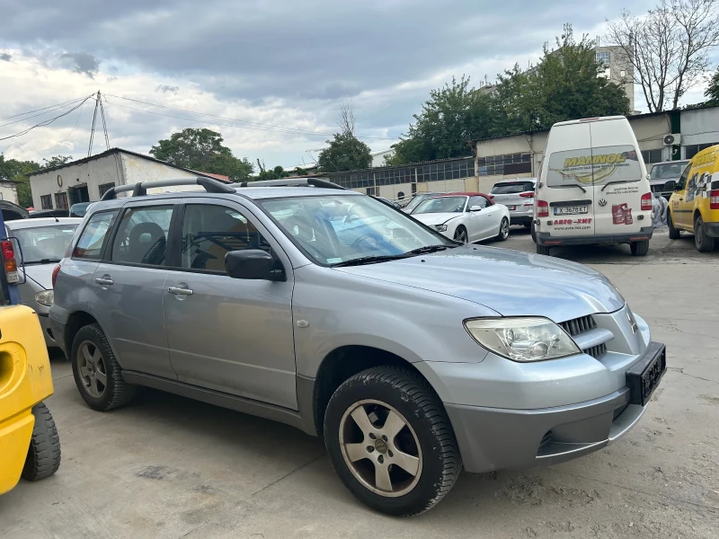 Mitsubishi Outlander 4x4, снимка 4 - Автомобили и джипове - 47147849