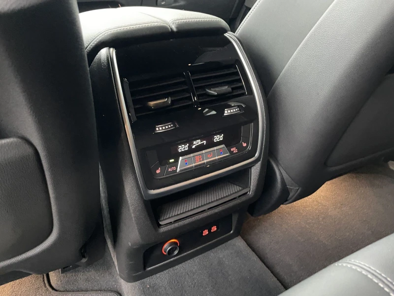 BMW X5 M60 , снимка 4 - Автомобили и джипове - 49318118