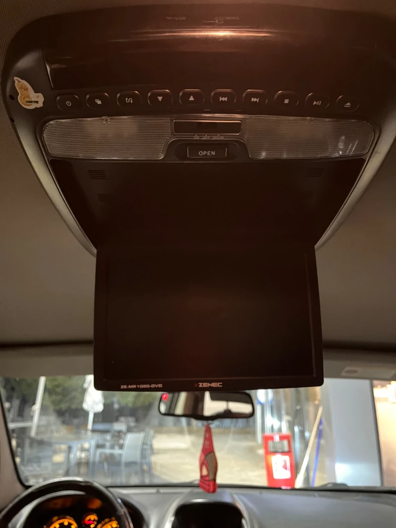 Opel Antara Opel Antara 4x4 2010, снимка 11 - Автомобили и джипове - 53330418