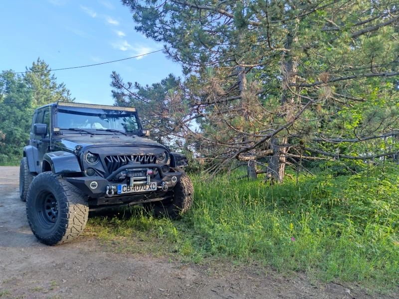Jeep Wrangler JK Sahara 3.6, снимка 3 - Автомобили и джипове - 53515474