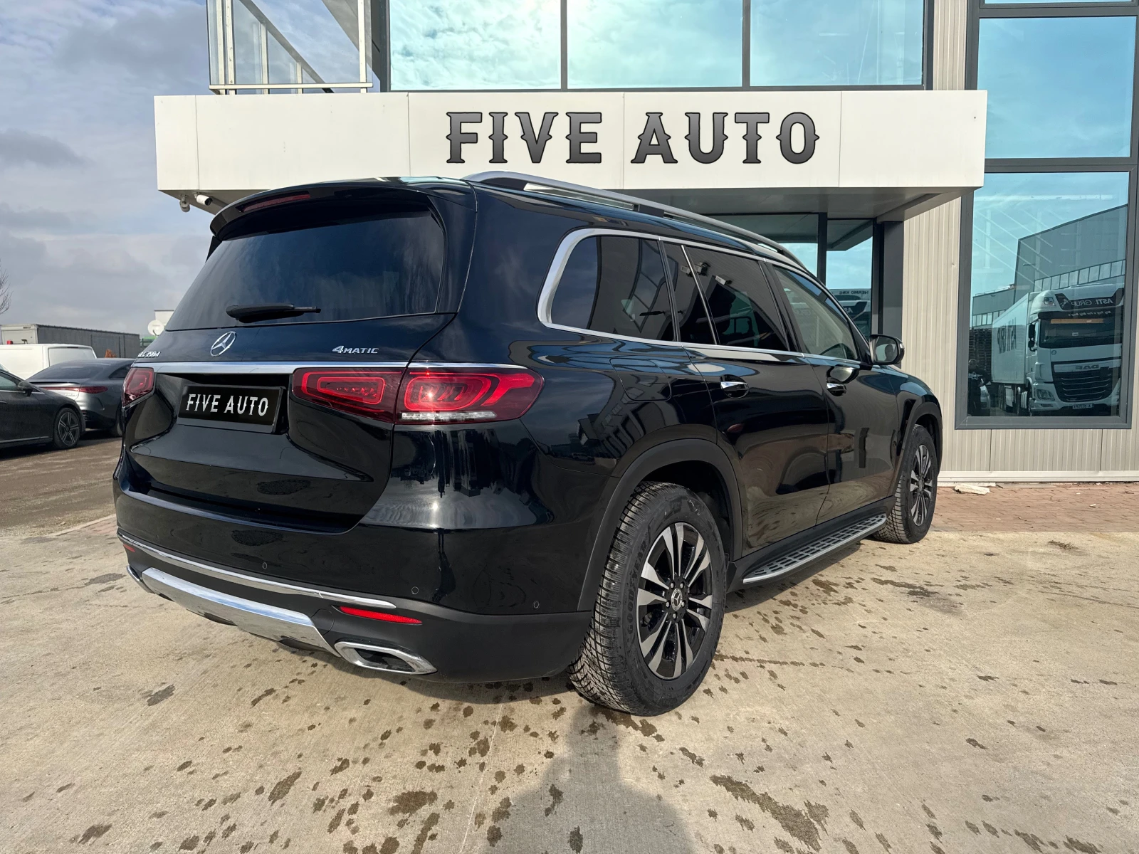 Mercedes-Benz GLS 350 d / 7-местен - изображение 5