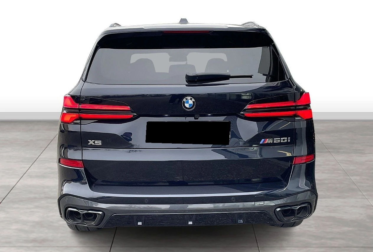BMW X5 M60  - изображение 2