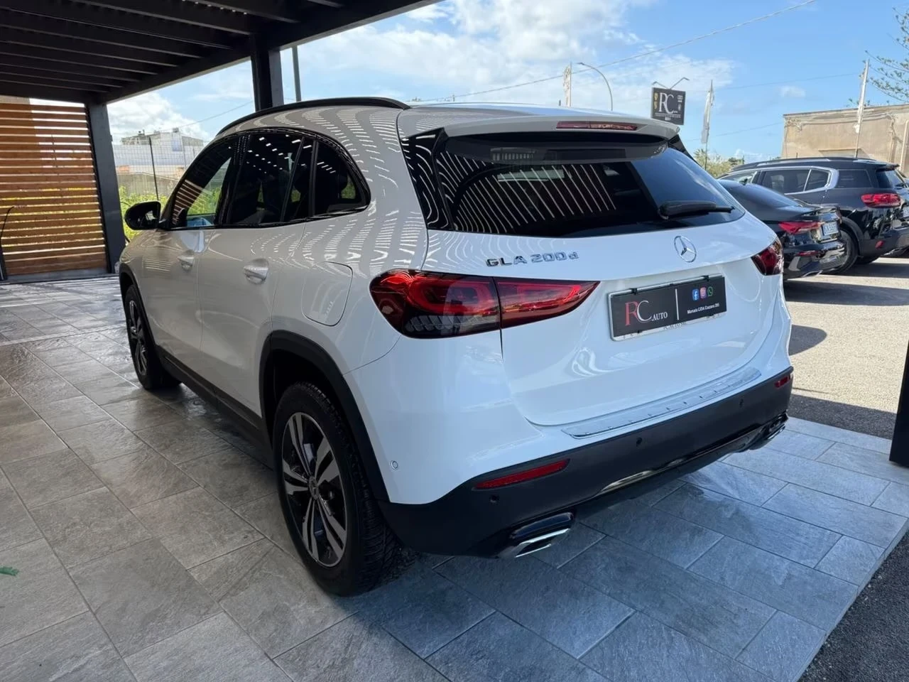 Mercedes-Benz GLA 200 ОЧАКВАН ВНОС - изображение 7