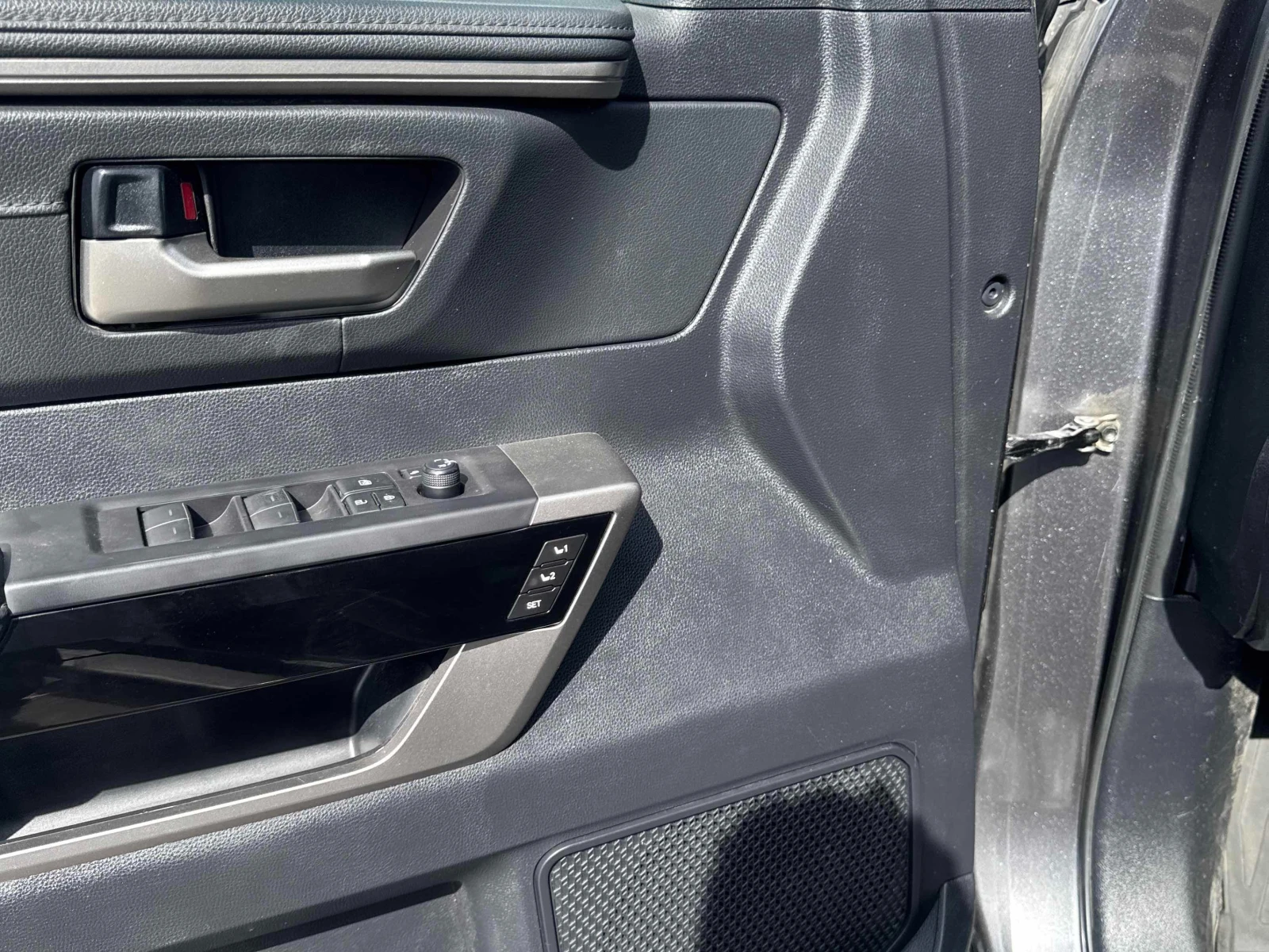 Toyota Tundra Limited * * CARFAX * *   * *  | Mobile.bg   15