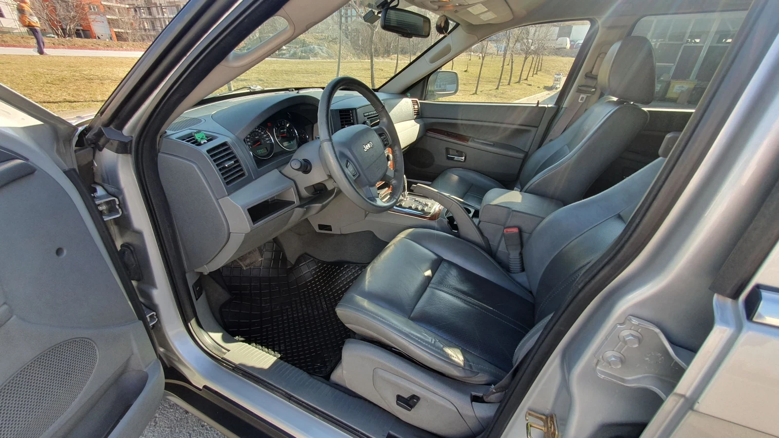 Jeep Grand cherokee 3.0CRD - изображение 9