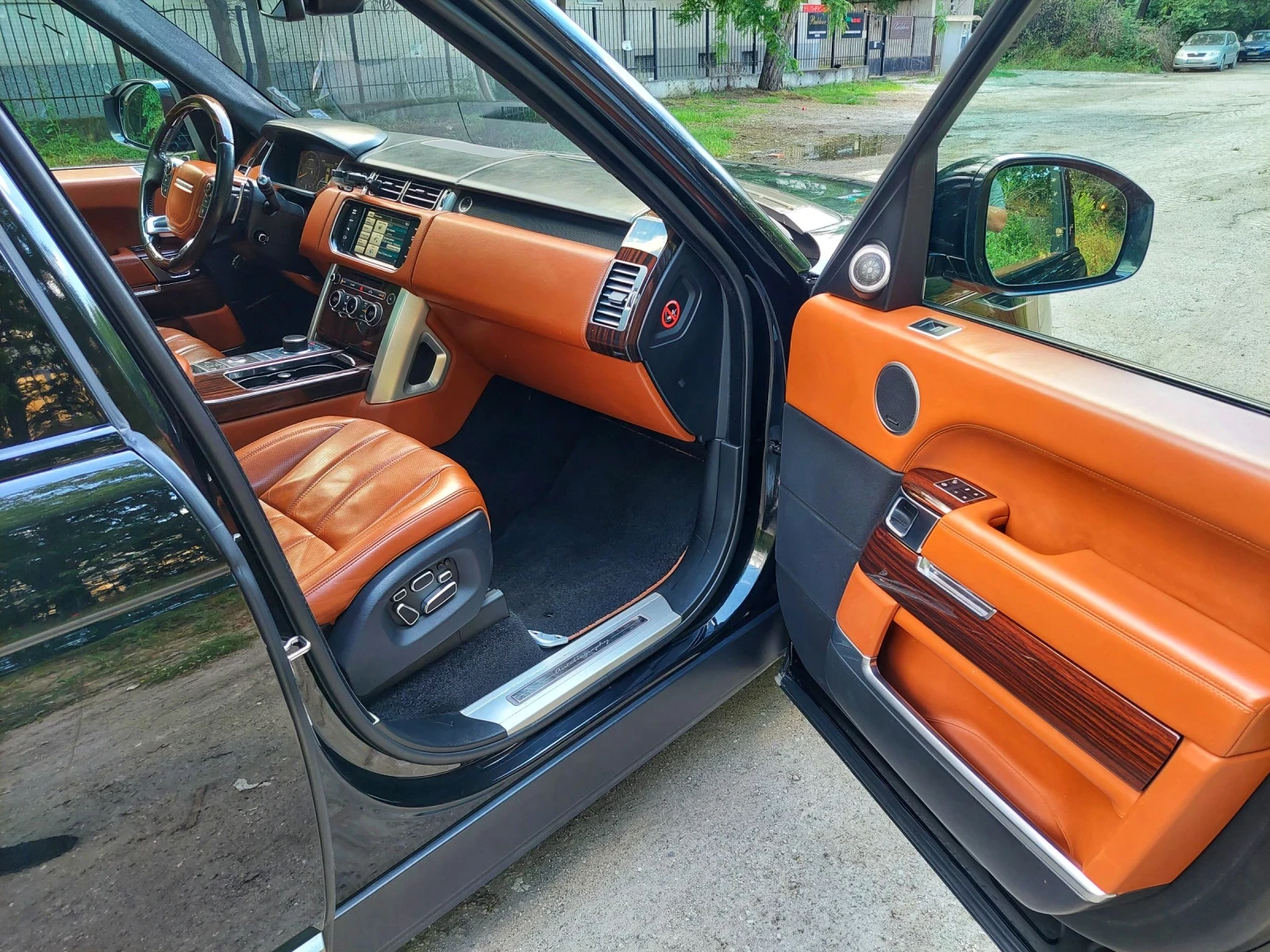 Land Rover Range rover  Дълга база, AUTOBIOGRAPHY, SUPERCHARGED 5.0, снимка 11 - Автомобили и джипове - 54706467