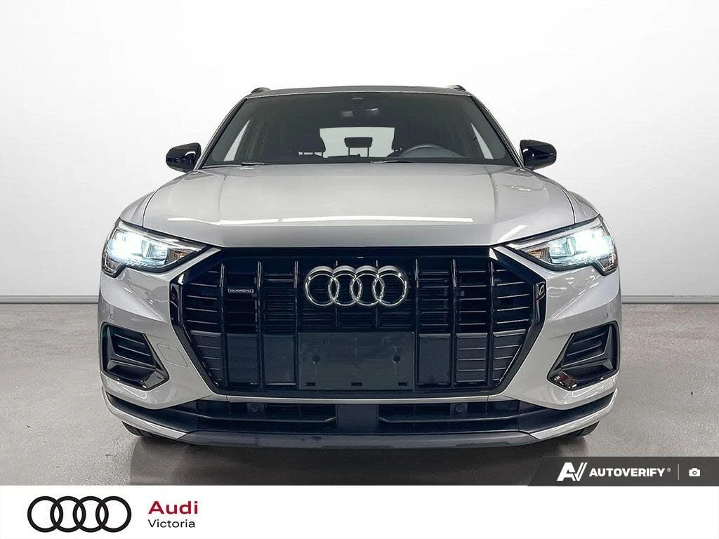 Audi Q3 40tfsi * Komfort * 17, 639км* АвтоКредит* ЦЕНА ДО , снимка 2 - Автомобили и джипове - 54129128
