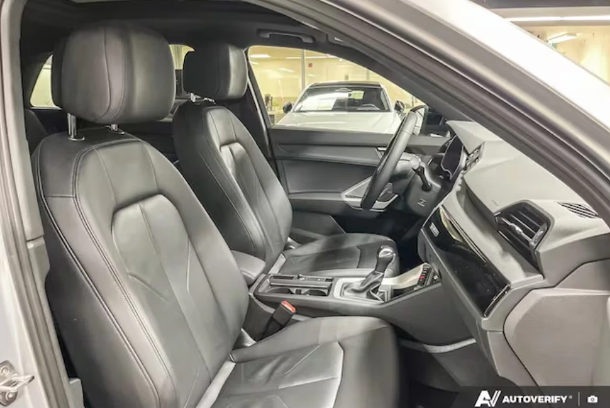 Audi Q3 40tfsi * Komfort * 17, 639км* АвтоКредит* ЦЕНА ДО , снимка 10 - Автомобили и джипове - 54129128