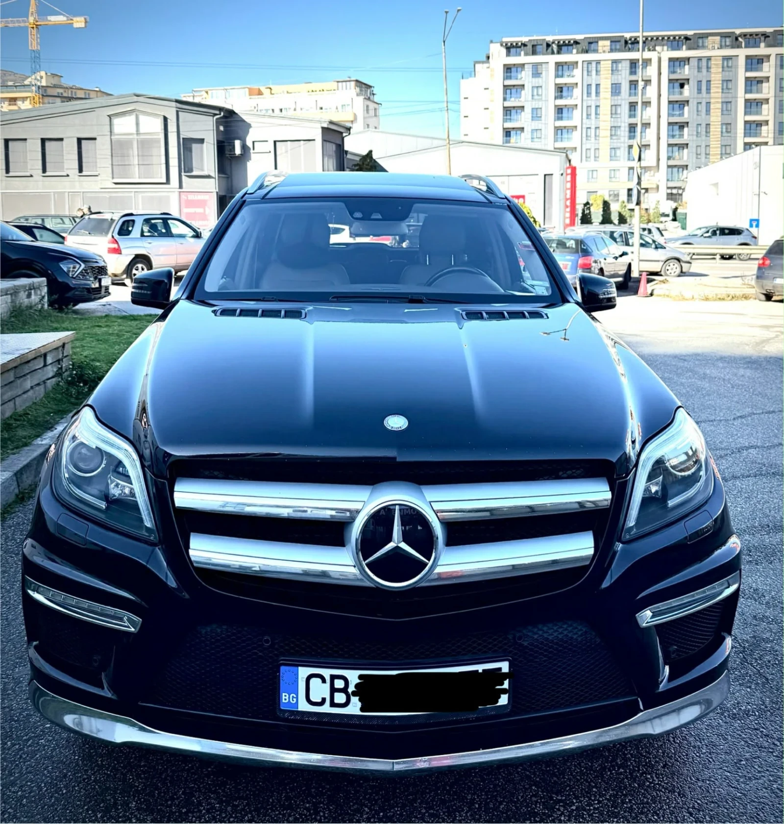 Mercedes-Benz GL 350 * 258hp* * FULL* * Сервизна история* * Обдухване* , снимка 2 - Автомобили и джипове - 54150369