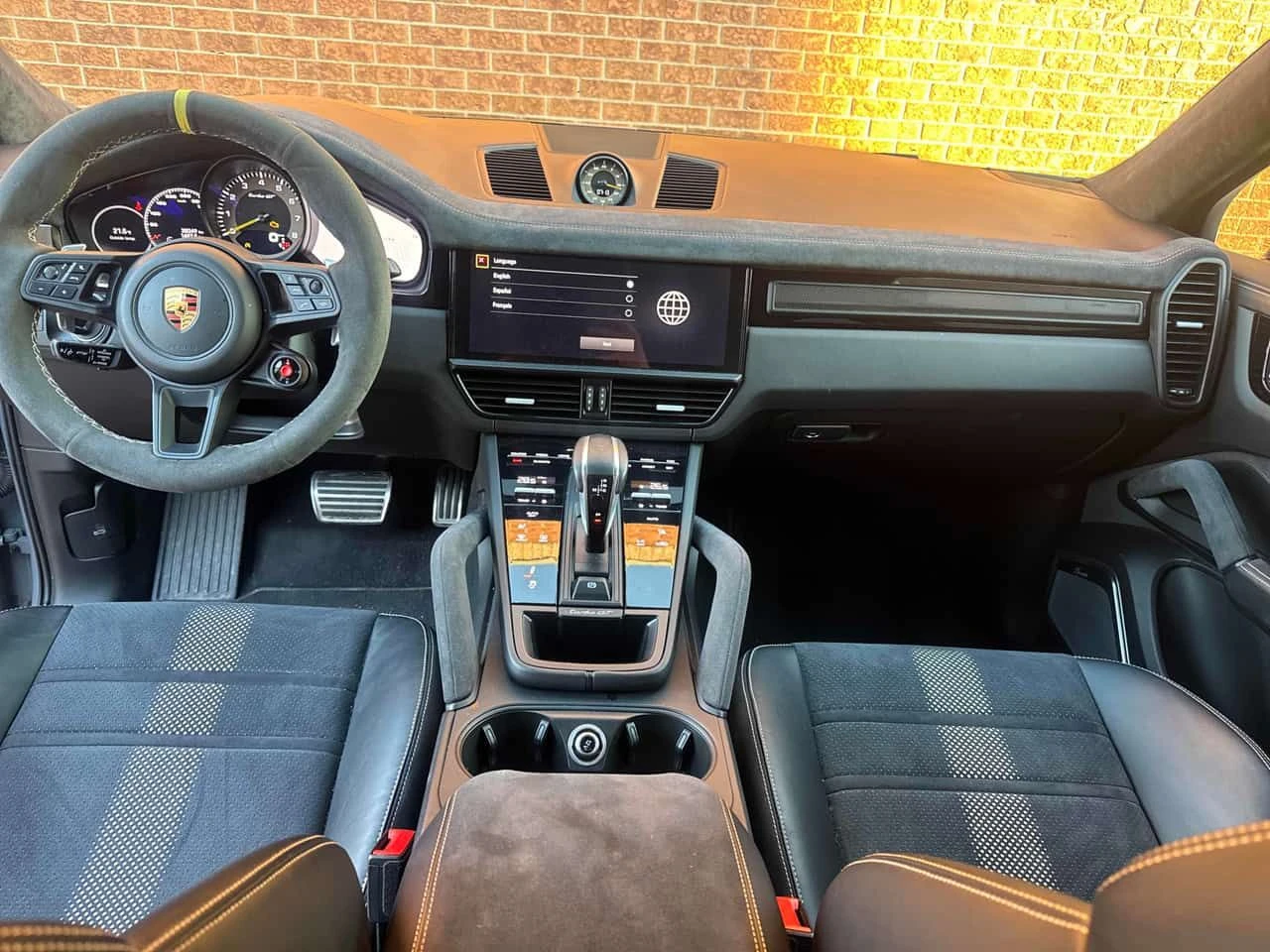 Porsche Cayenne * Turbo GT * CARFAX * DIS * 360 * ALCANTARA, снимка 9 - Автомобили и джипове - 54288762