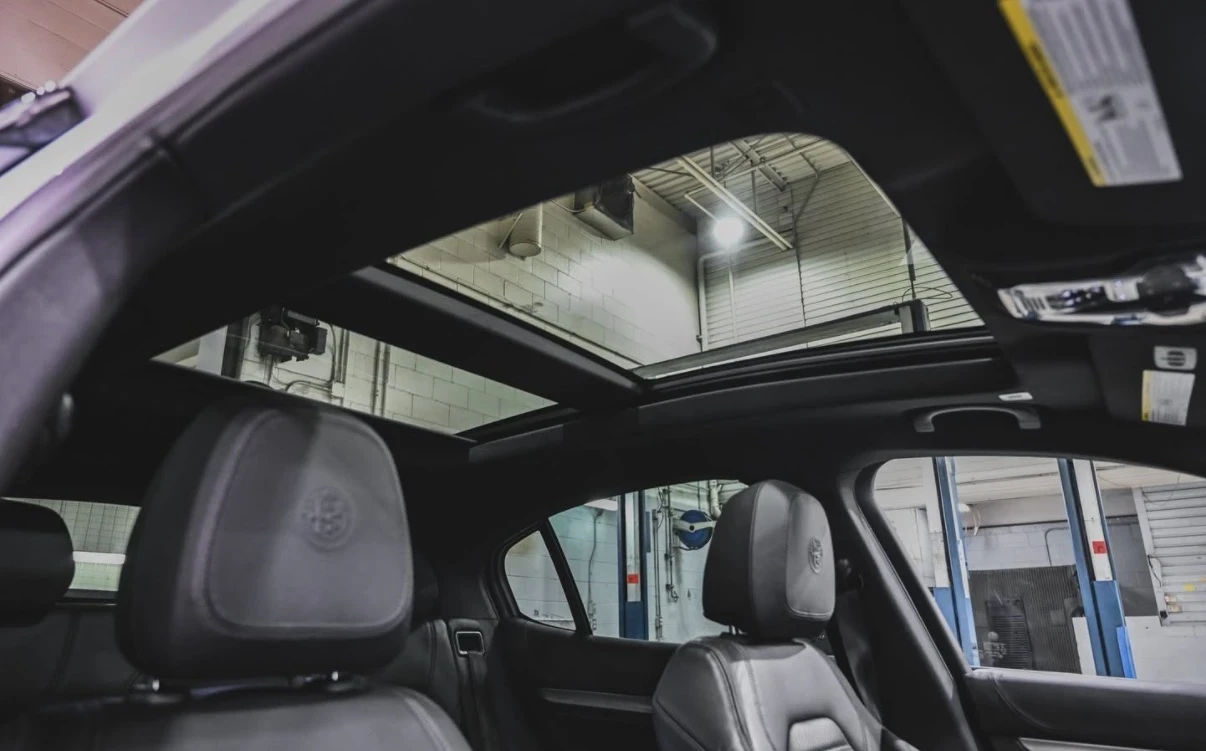 Alfa Romeo Stelvio VELOCE / 2.0T / 2022 / 32166KM / CARFAX /, снимка 12 - Автомобили и джипове - 54459819