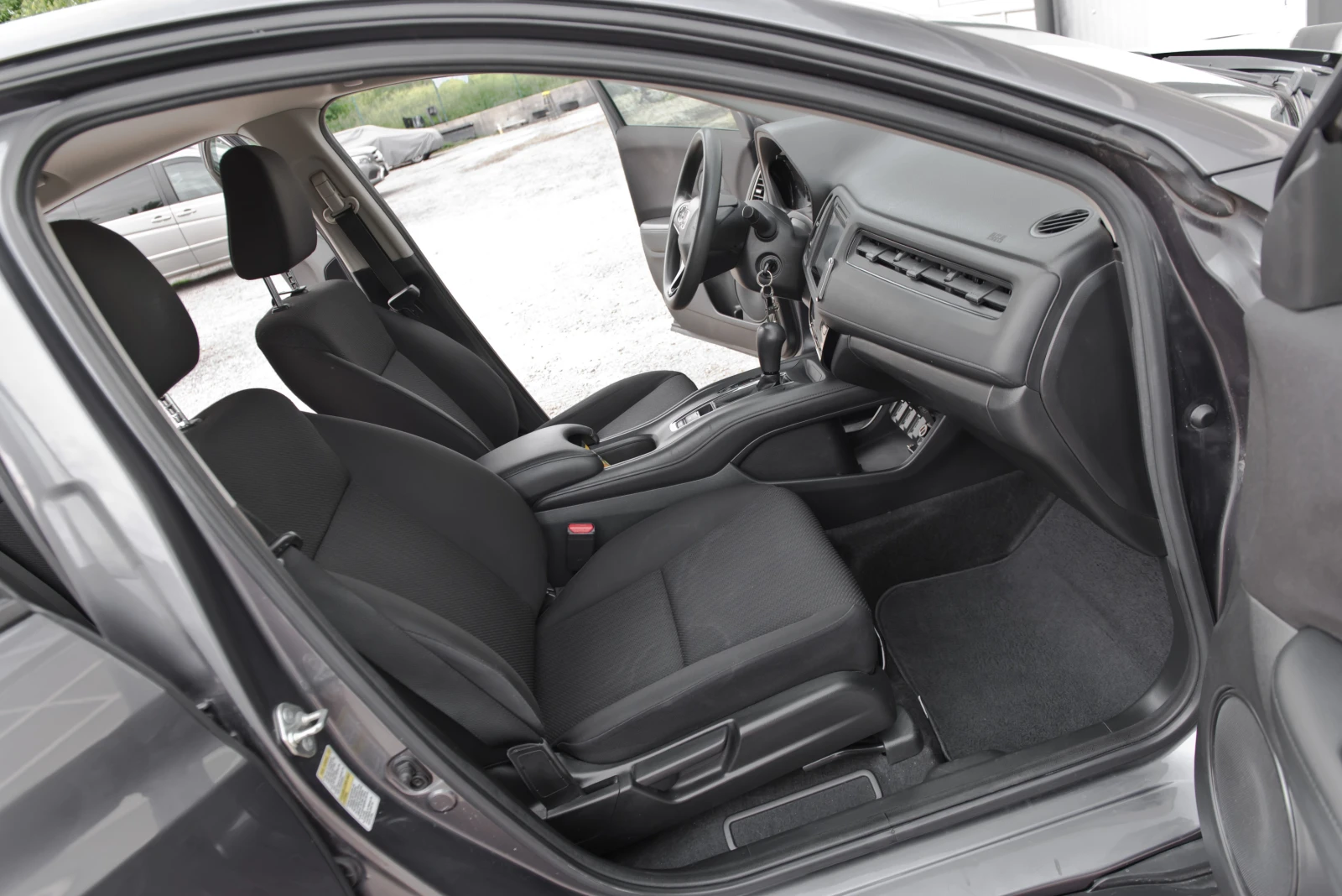Honda Hr-v, снимка 9 - Автомобили и джипове - 54924932