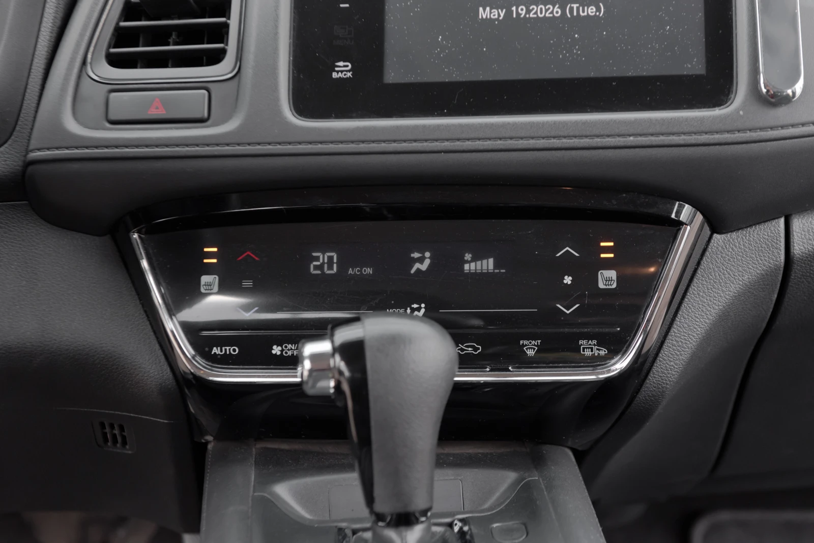 Honda Hr-v, снимка 14 - Автомобили и джипове - 54924932