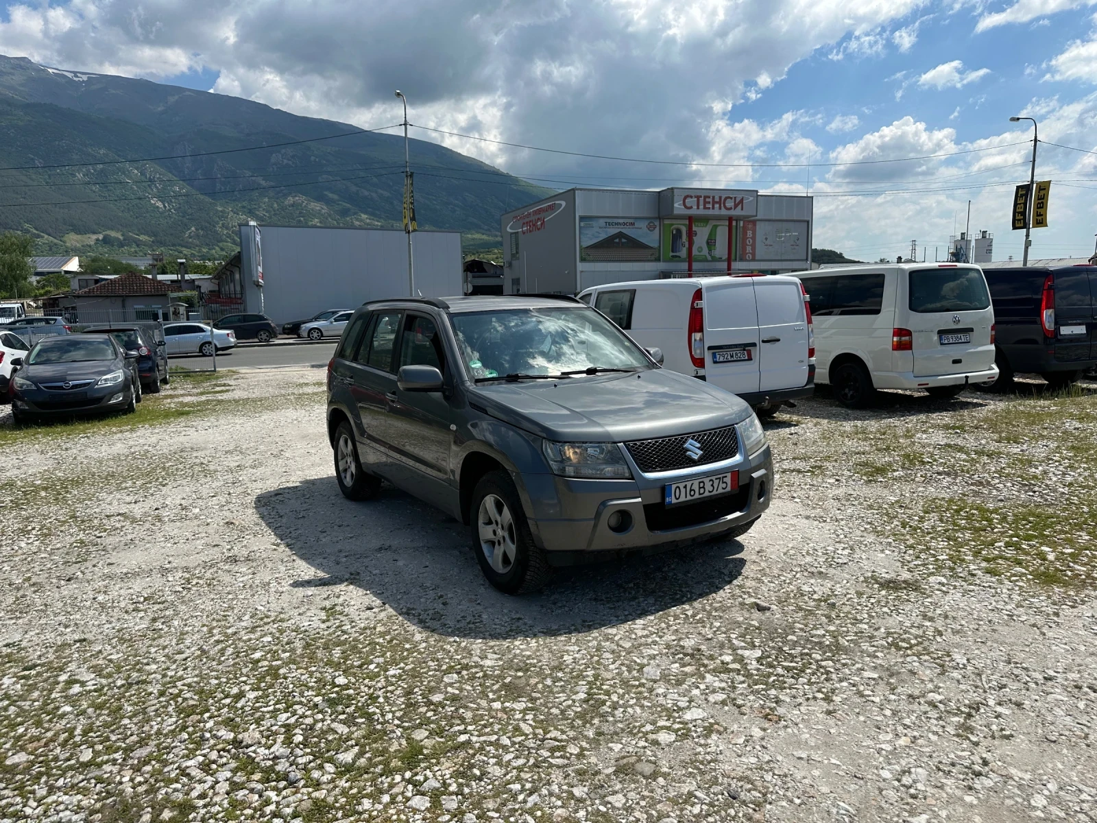 Suzuki Grand vitara 2.0/Euro4/bavni/barter/lizing, снимка 2 - Автомобили и джипове - 54972706