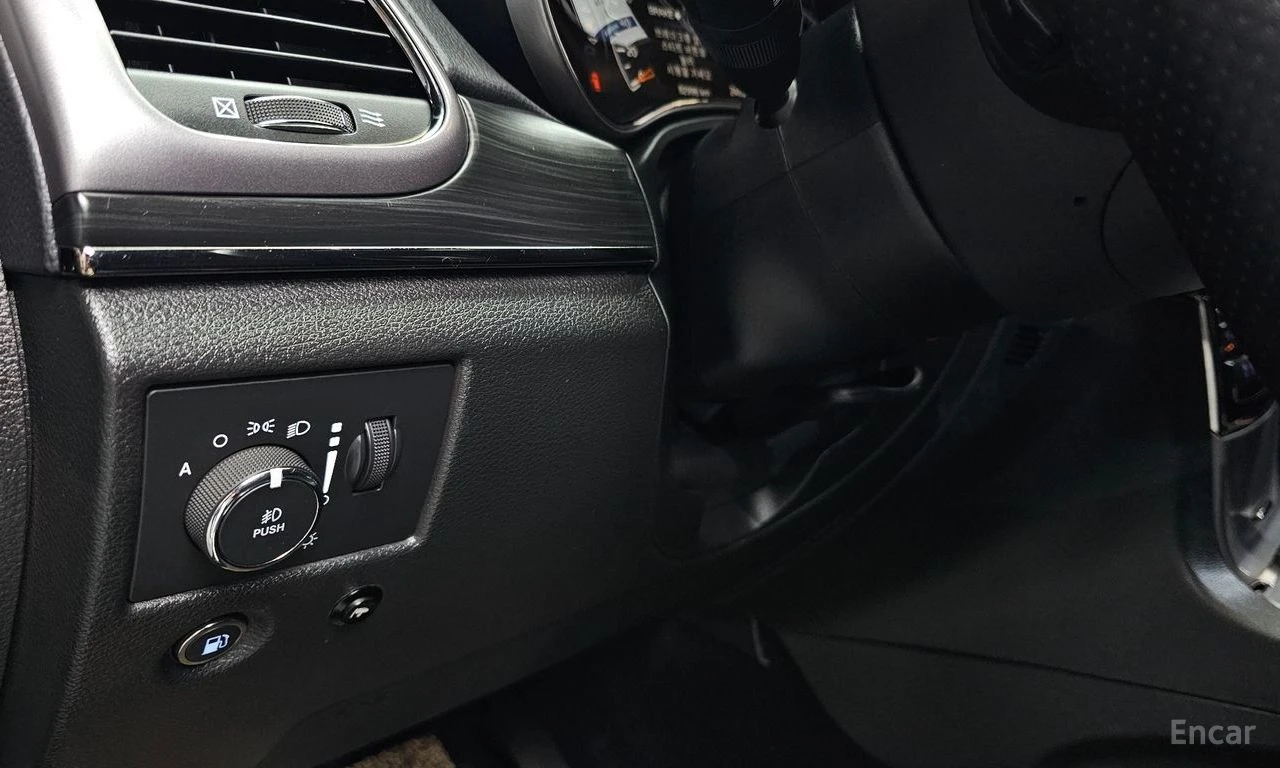 Jeep Grand cherokee 3.6* V6* 8ZF* ПОДГРЕВ* КАМЕРА* МЪРТВА* ТОЧКА* LANE, снимка 6 - Автомобили и джипове - 54981096
